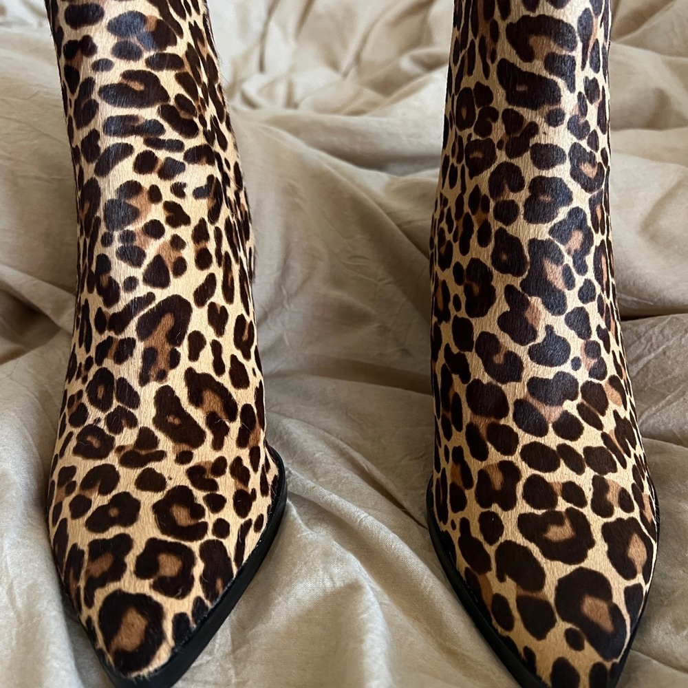 NWT Leopard Print Calf Hair Bootie - Picture 3 of 3